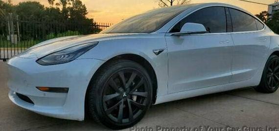 TESLA MODEL 3 2019 5YJ3E1EA3KF300254 image TESLA MODEL 3 2019 5YJ3E1EA3KF300254 image